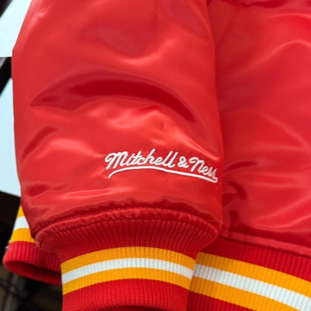 Kansas City Chiefs Jacket New with tags - Picture 4 of 7